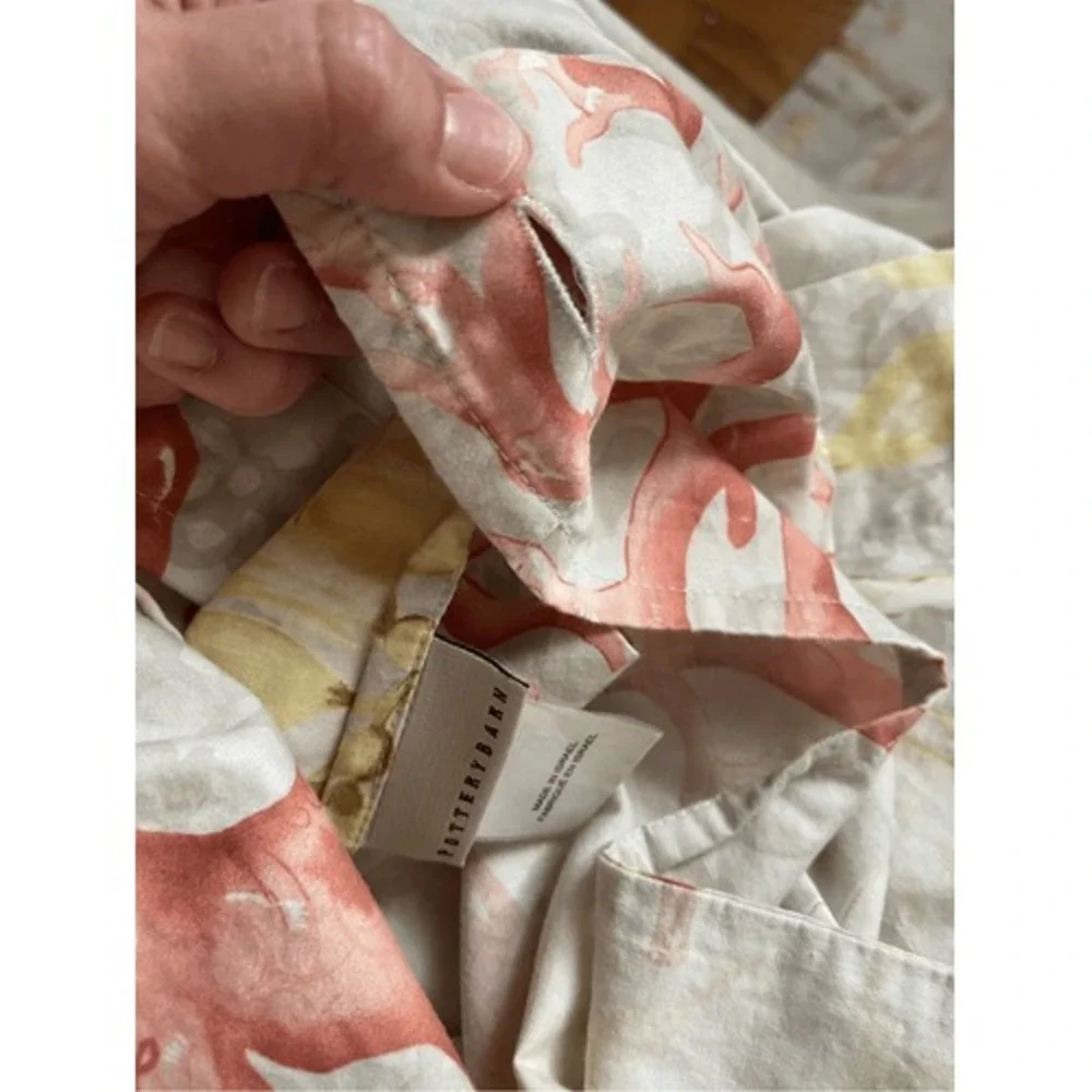 Pottery Barn 2011 Vintage Organic Cotton Coastal Coral Seahorse Tablecloth Rare